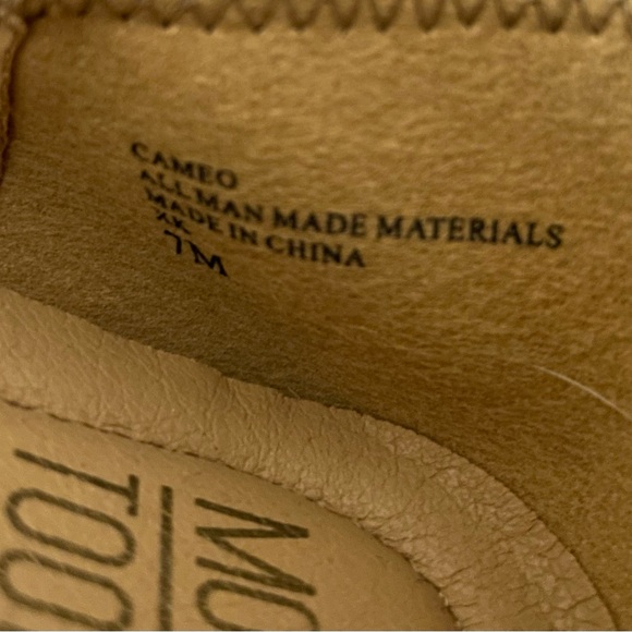 Mootsies Tootsies Ballet Flats sz 7 M Nude Beige Leatherette; Matching Bows - Picture 5 of 6